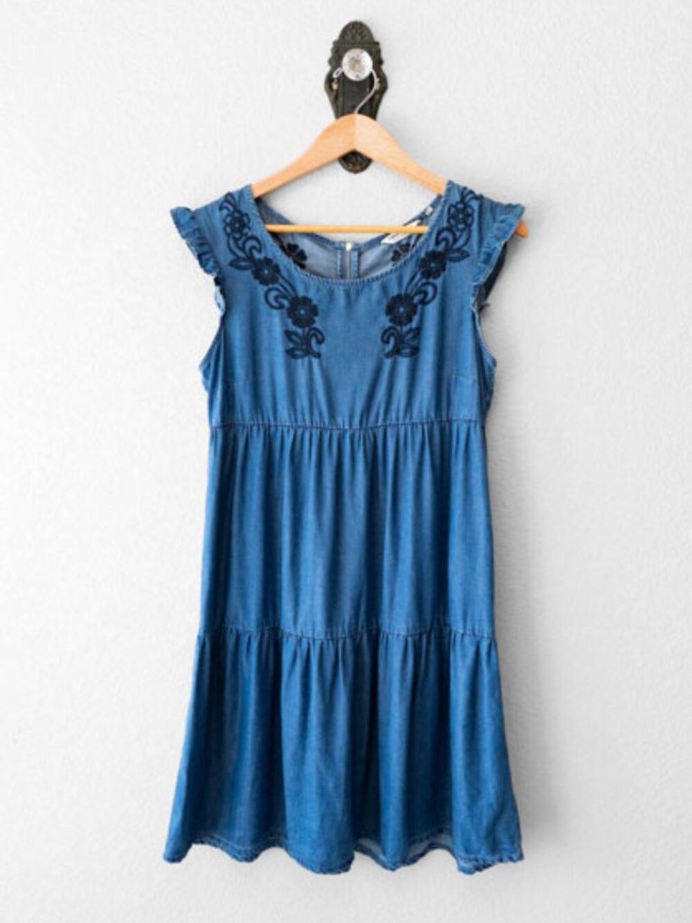 NAF NAF Lyocell Chambray Dress Womens 38 Blue Embroidered Tiered Ruffle Sleeve